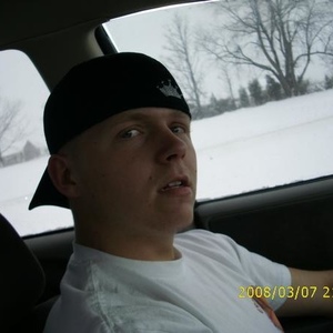 Profile Picture of Bryan Escue (@bescue08) on Myspace
