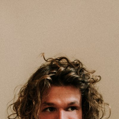 Profile Picture of Jordan Whitfield (@Whitzield) on Twitter