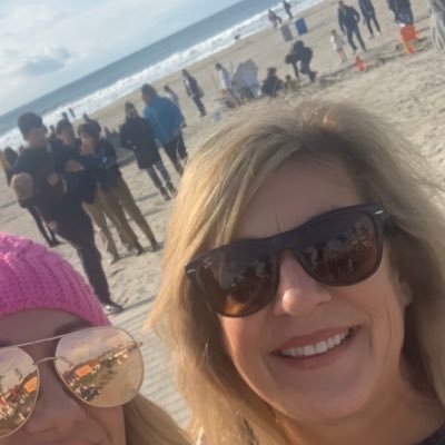 Profile Picture of Sherikey (@sheriLy84311888) on Twitter