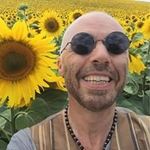 Profile Picture of Richard Muller (@richardmullerwigs) on Instagram