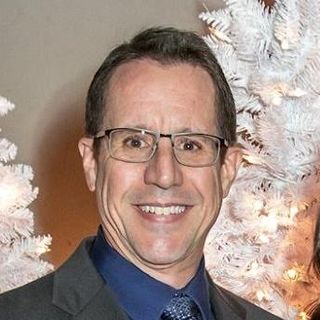 Profile Picture of David MacKnight (@david.macknight) on Facebook