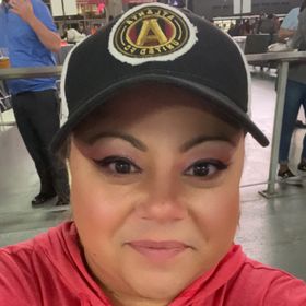 Profile Picture of Cindy Rego (@dolphinrego) on Pinterest