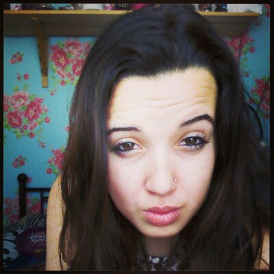 Profile Picture of Jade Anne Ogle (@OgleAnne) on Twitter