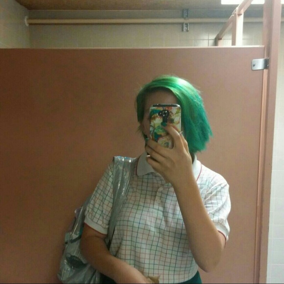 Profile Picture of Patience Flechtner (@have_patience) on Poshmark