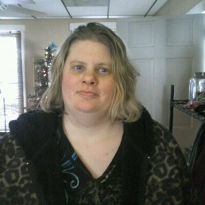 Profile Picture of Lisa Shackelford (@lissy9528) on Twitter