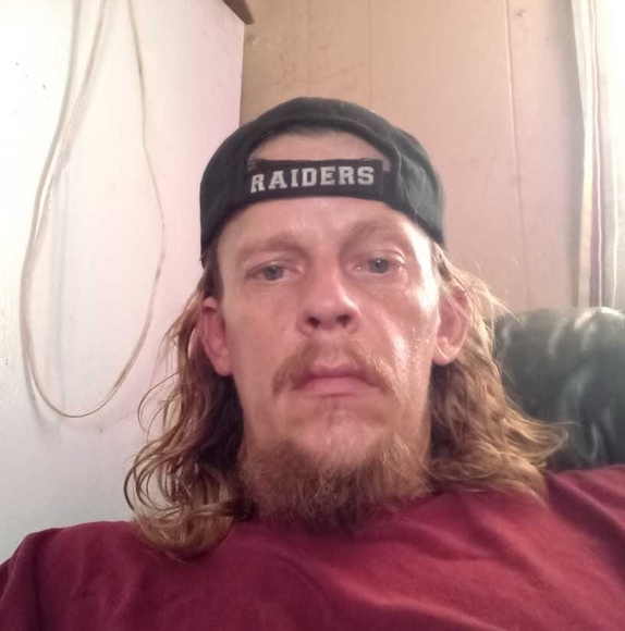 Profile Picture of James Saltsgiver (@jamessaltsgiver) on Poshmark
