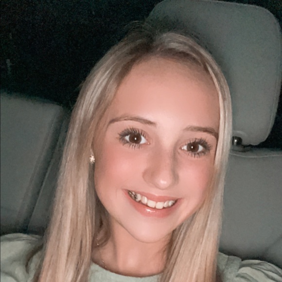 Profile Picture of Jameson Nesmith (@emily03461) on Poshmark