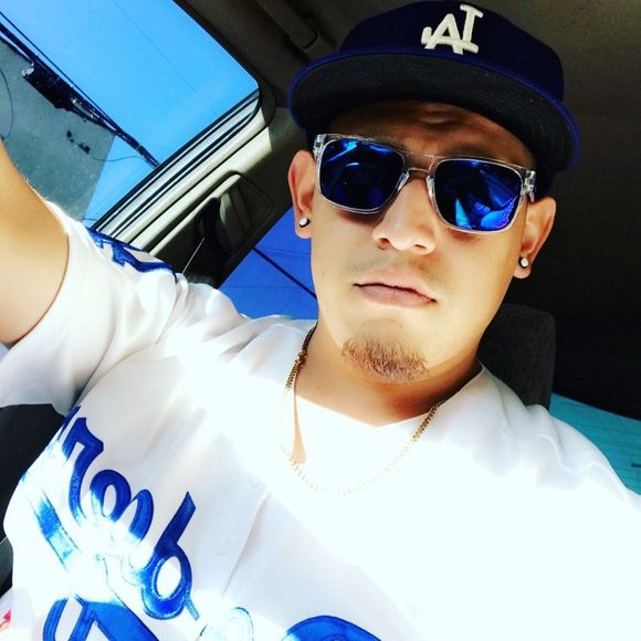 Profile Picture of Manny Roman (@fatboymanny24) on Poshmark