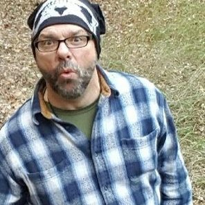 Profile Picture of Michael Summerfield (@shoes032067) on Twitter