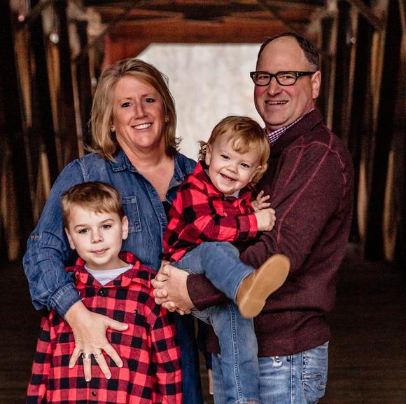 Profile Picture of Beth powers Schwery (@bschwery4) on Poshmark