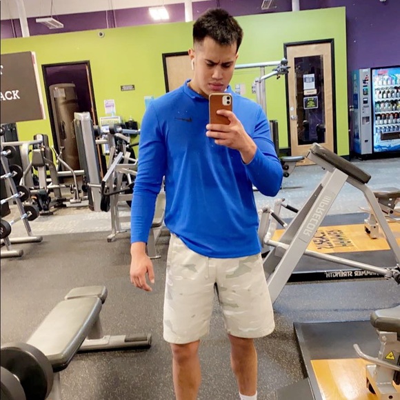 Profile Picture of Luis Terrazas (@luisterrazas515) on Poshmark