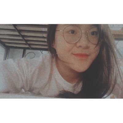 Profile Picture of JYee (@JadeYeeLee1) on Twitter