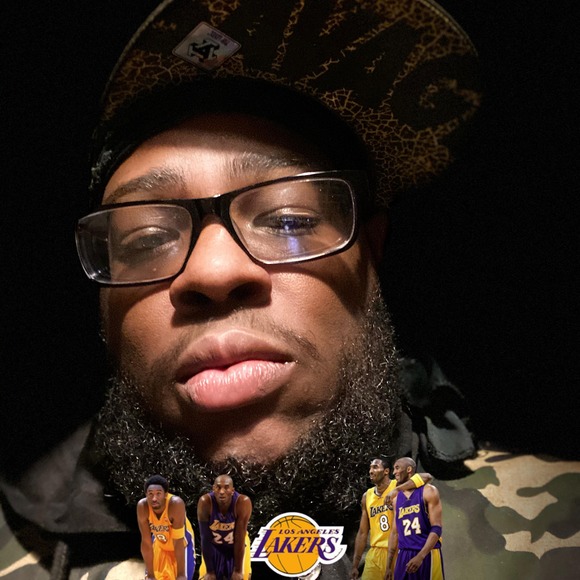 John l Snelling - Poshmark Profile Picture of John l Snelling (@j_snelling) on Poshmark