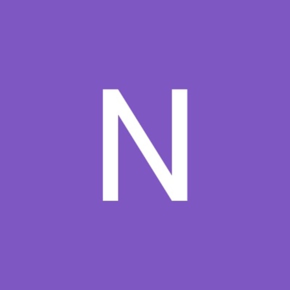Profile Picture of Nichole Shaffer (@shafferr51) on Poshmark