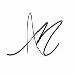 Profile Picture of Anaëlle Muzzolini (@anaellemuzzolini) on Instagram