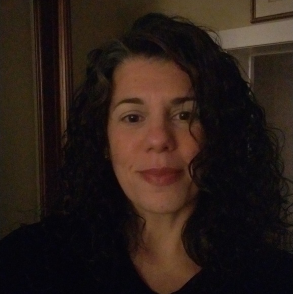 Profile Picture of Marcia Mackesy (@mmackesy) on Poshmark