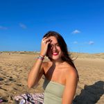 Profile Picture of Julie Brillouet (@julie.brillouet) on Instagram