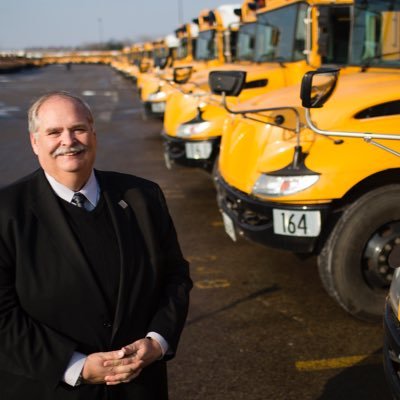 Profile Picture of Steve Simmons (@yellowbusboss) on Twitter