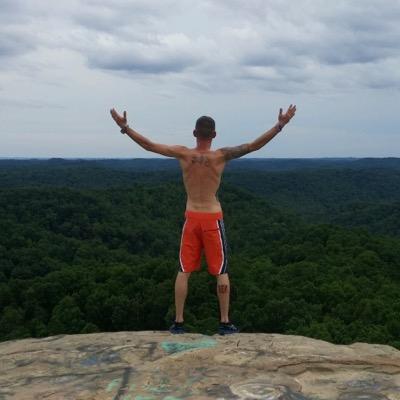 Profile Picture of Josh Poe (@Poecefus) on Twitter