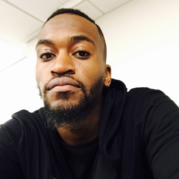 Profile Picture of Kevin Ware (@beverly32) on Poshmark