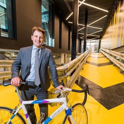 James Neville - Twitter Profile Picture of James Neville (@JamesNeville1) on Twitter