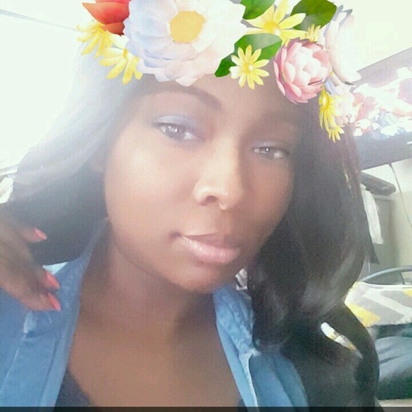 Profile Picture of Jasmine Hightower (@jazzyjae28) on Poshmark