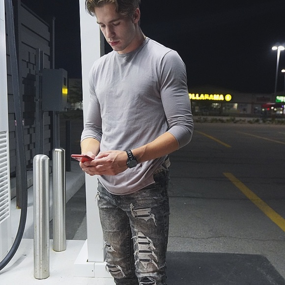 Profile Picture of Joey Berkopec (@joeyberkopec) on Poshmark