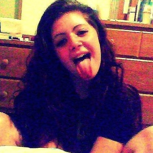 Profile Picture of Carlie Darden (@carliecatastrophe14) on Myspace