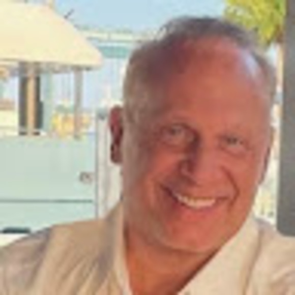 Profile Picture of Richard Gabriel (@richardgabri638) on Poshmark