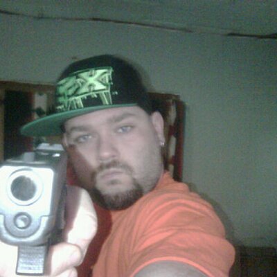 Profile Picture of Clay Willard (@bluemonkey00) on Twitter