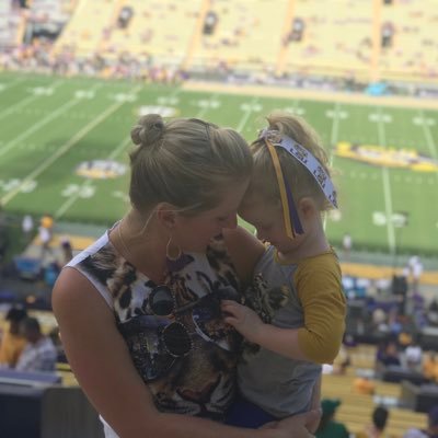 Profile Picture of Robin Skinner (@lsuteacher) on Twitter