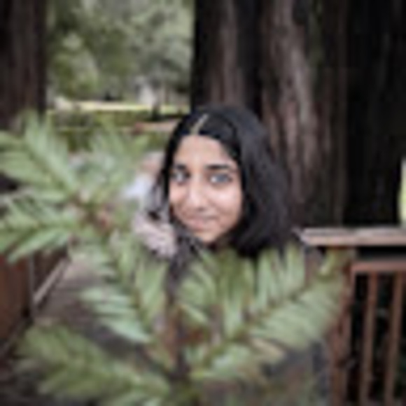 Profile Picture of Ardra Ayyappath (@ardraayyappath) on Poshmark
