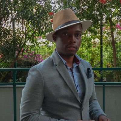 Profile Picture of Senatla Mabeleng  🇿🇦 🇵🇹 (@Giant2454) on Twitter