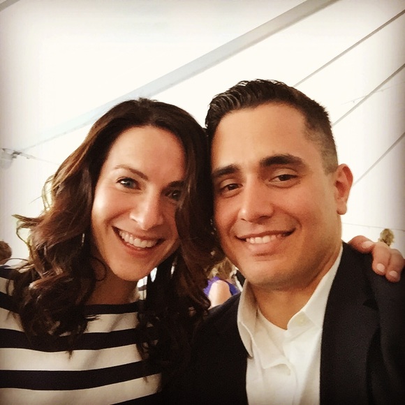 Profile Picture of Nicole Comosa (@nkcomosa) on Poshmark