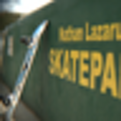 Profile Picture of Adreene Harper (@@AdrenGarage) on Twitter