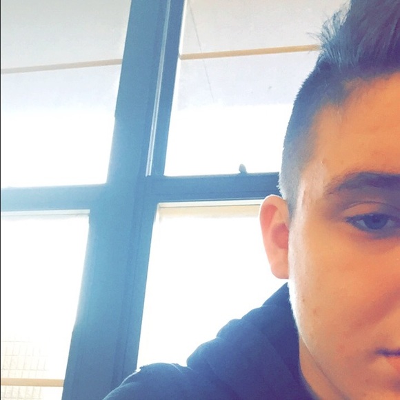 Profile Picture of Chandler Allen (@deathvessel) on Poshmark