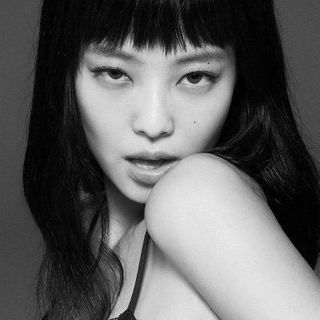 Profile Picture of BLACKPINK JENNIE (@official_jenniekim) on Instagram