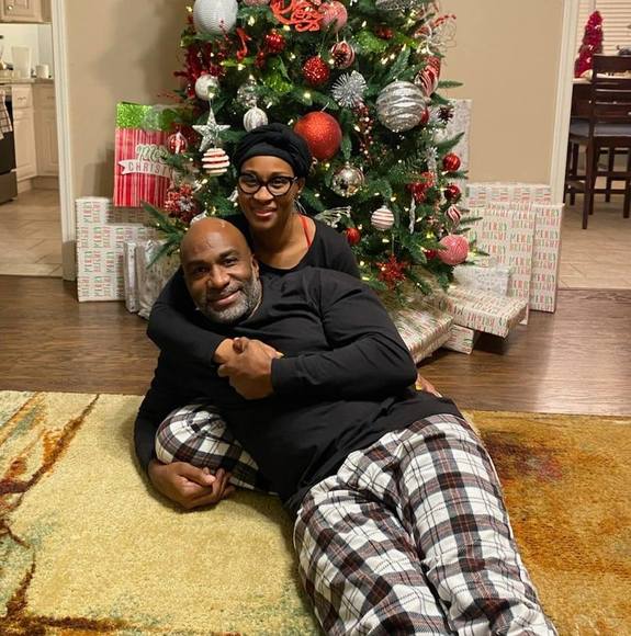 Profile Picture of James Arnett (@jamesarnett807) on Poshmark