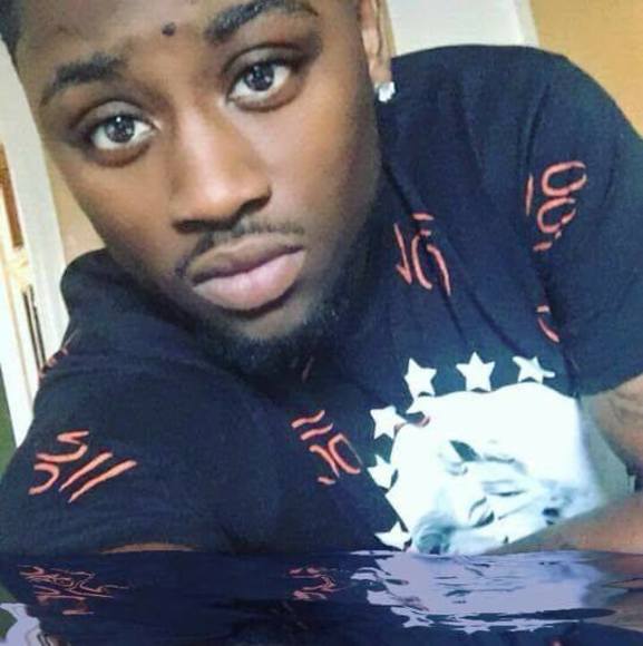 Profile Picture of Corey Smith (@mrcsmith01) on Poshmark