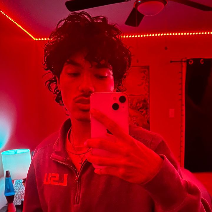 Profile Picture of gabe (@gabrielmanuelll) on Tiktok