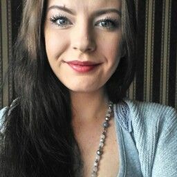 Profile Picture of Victoria Konstantinova (@retroholic) on Pinterest