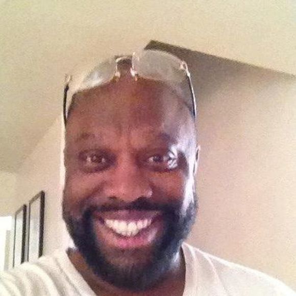 Profile Picture of Carl Curtis (@carlcurtis301) on Poshmark
