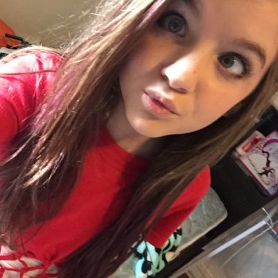 Profile Picture of Kendall Ann Dering (@_kendall_ann_) on Twitter