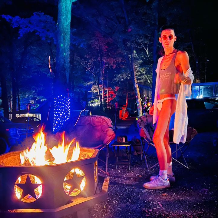 Profile Picture of DaveyRomo 🇺🇸🏳️‍🌈🇨🇺 (@davidroberthicks) on Tiktok