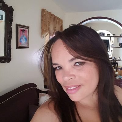 Profile Picture of Angela Baez (@angelabaez01) on Twitter