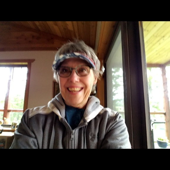 Profile Picture of Ann Colliander (@goofy604) on Poshmark