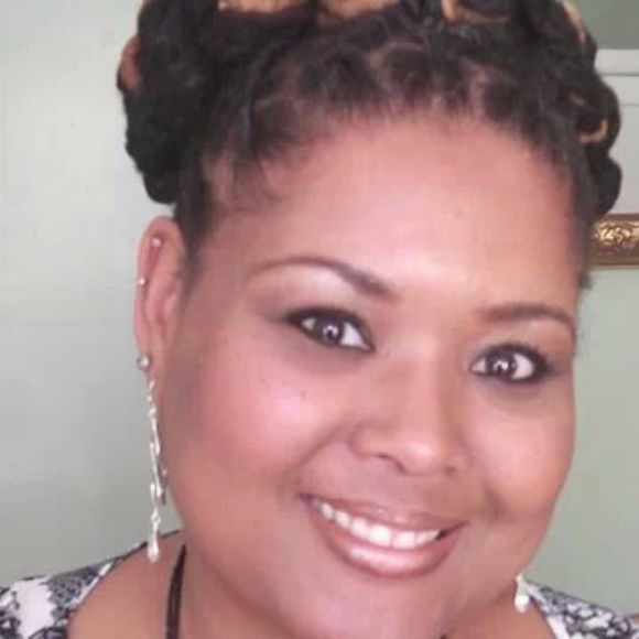 Profile Picture of Scherrie King (@sking1974) on Poshmark