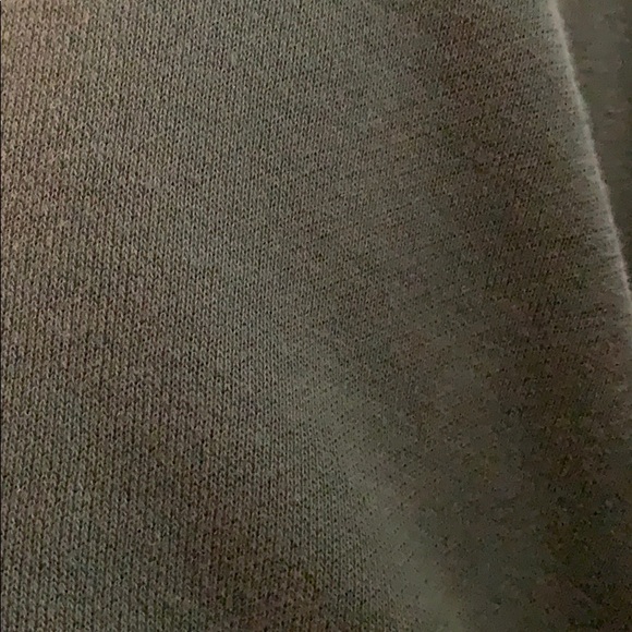 Profile Picture of Robert Harmon (@harmonr90) on Poshmark