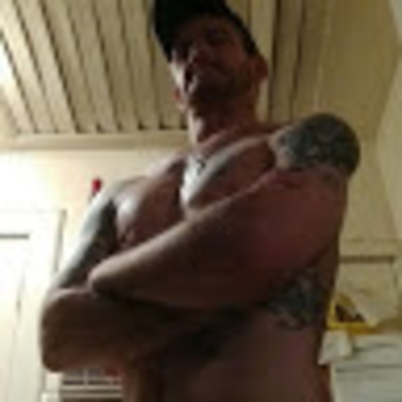 Profile Picture of Michael Bylsma (@bylsma1488) on Poshmark