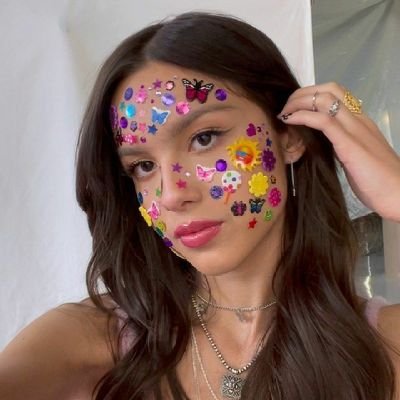 Profile Picture of Helo|cedric Stan 🌹 (@helodiggory) on Twitter